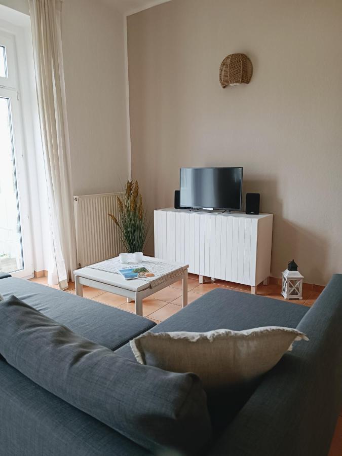 Ferienwohnung Strandmuschel In Der Villa Daheim In Juliusruh Breege Εξωτερικό φωτογραφία